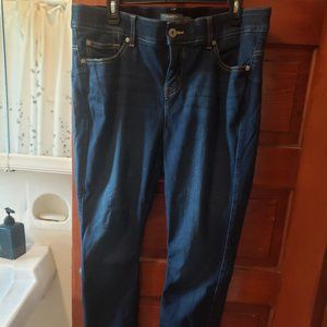 Bombshell Skinny Jeans - Size 18